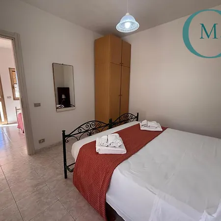 Sea View Apartment *